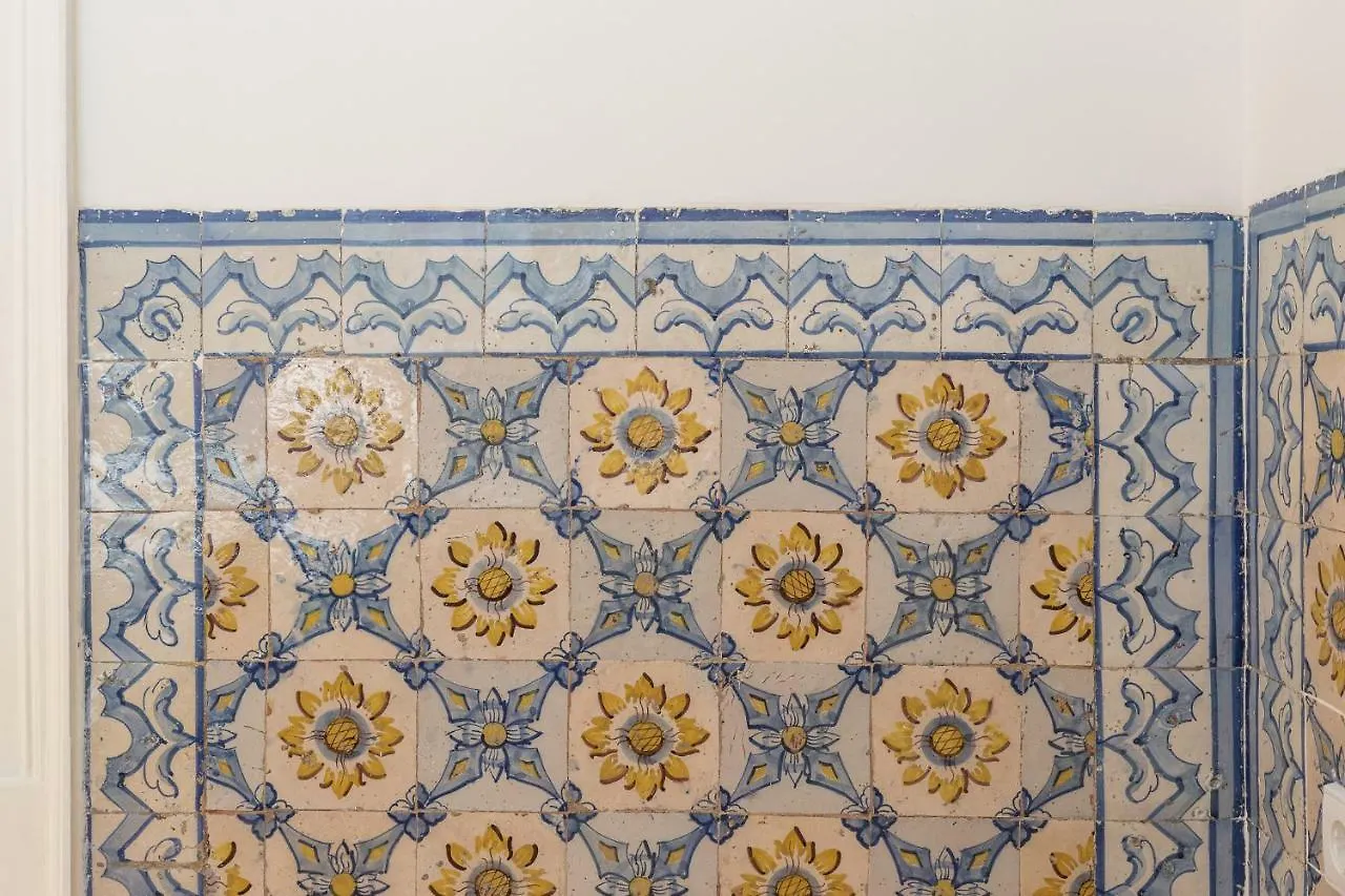 Chiado Apartment - Holiday Rental In Lisbon 0*,