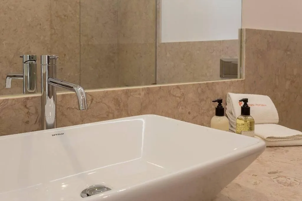 Chiado Apartment - Holiday Rental In Lisbon 0*,