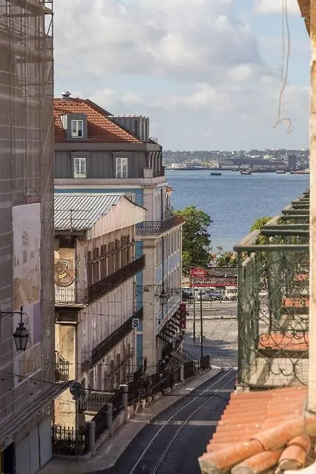Chiado Apartment - Holiday Rental In Lisbon
