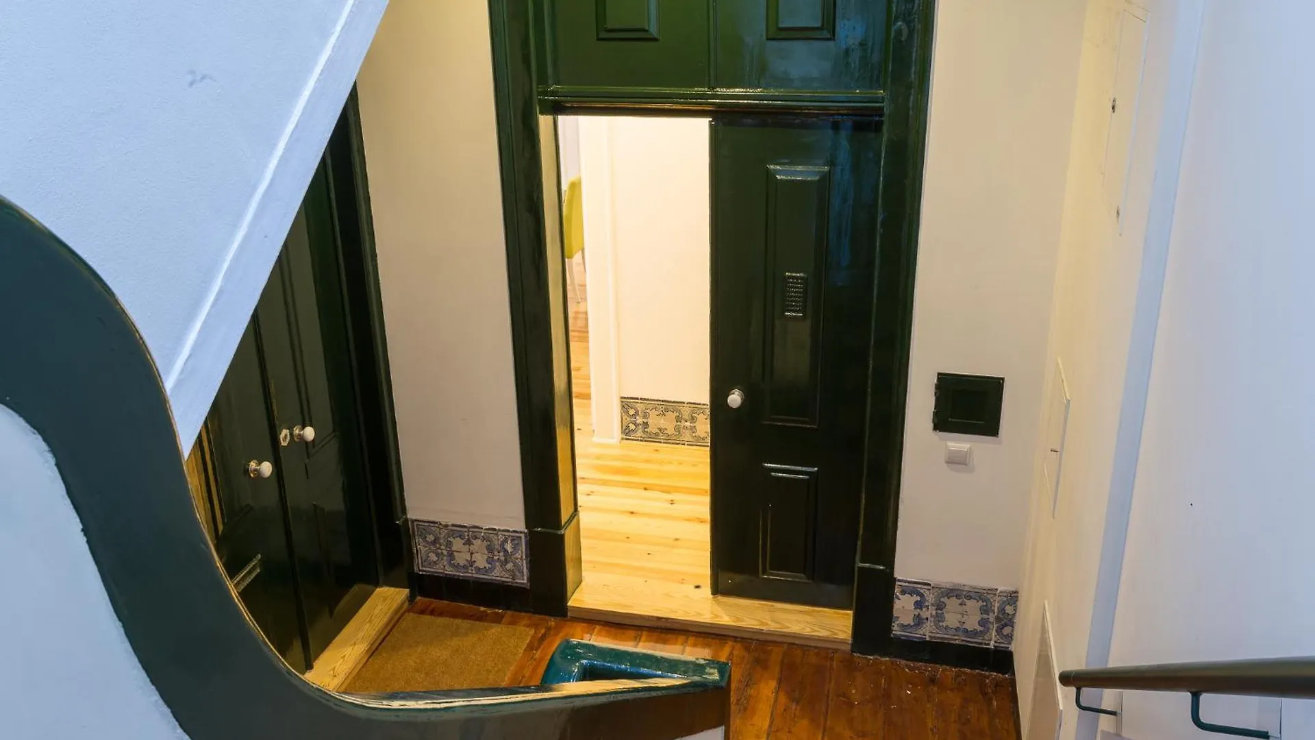 Chiado Apartment - Holiday Rental In Lisbon location