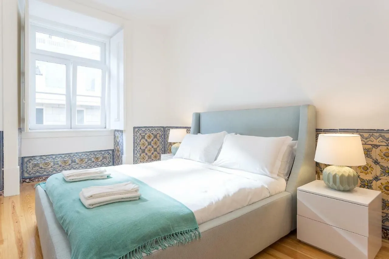 Chiado Apartment - Holiday Rental In Lisbon Portugal