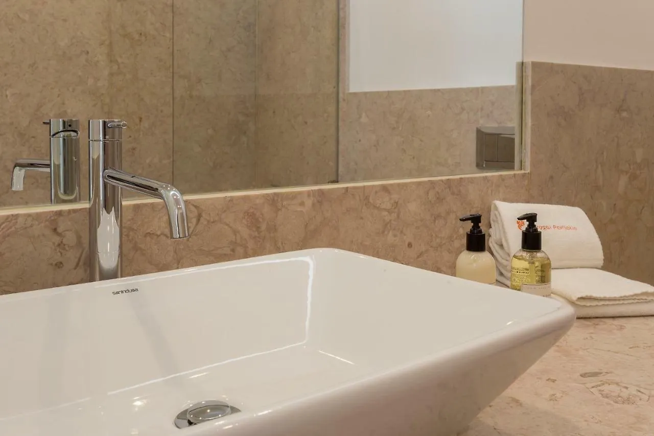 Chiado Apartment - Holiday Rental In Lisbon Portugal